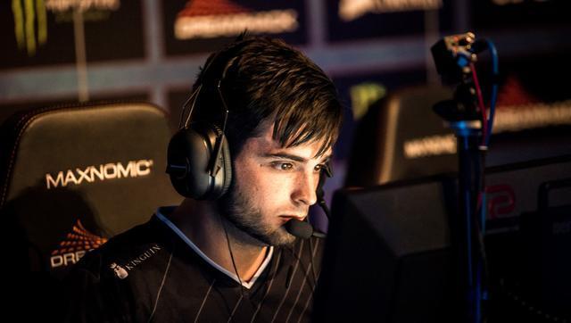 YEKINDAR迎来25岁生日！